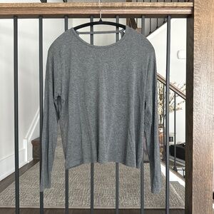 Women’s long sleeve open bag shirt